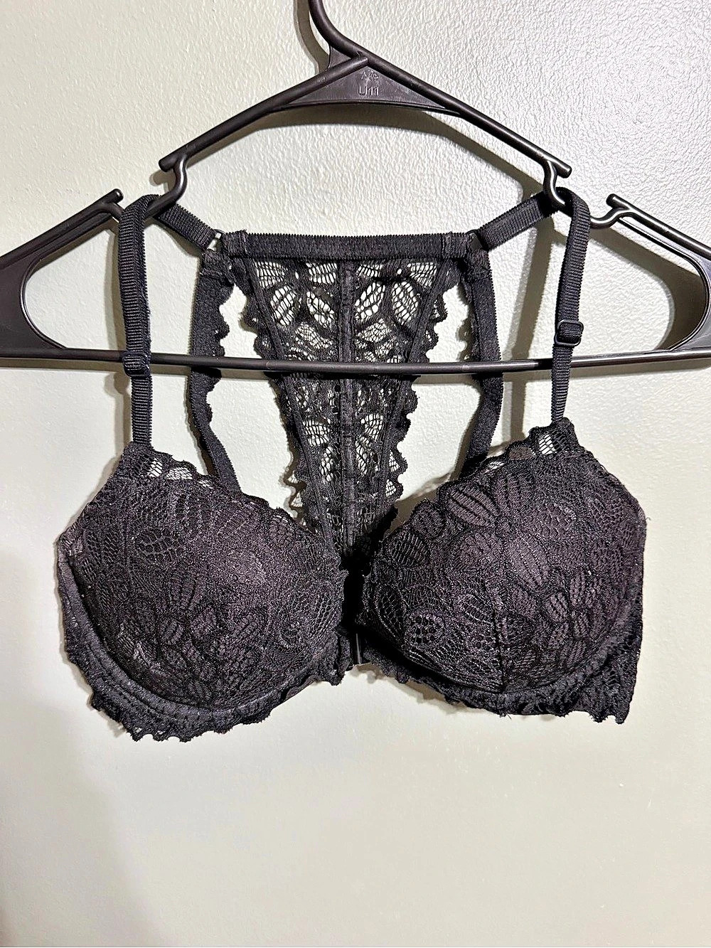 PINK Victoria's Secret Lace Racerback Push-Up Bra Black